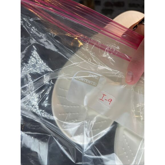 Crocs | women white slides rubber - Picture 4 of 6